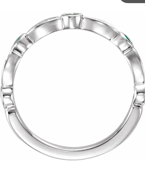 14K White Natural Emerald & 1/6 CTW Natural Diamond Ring
Item # 651989:60000