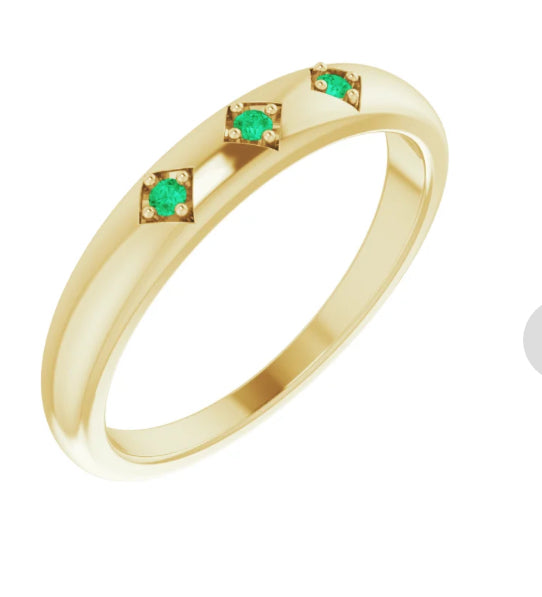 14K Yellow Natural Emerald Stackable Ring